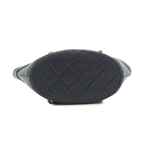 VINTAGE CHANEL MATELASSE CHAIN HAND BAG NAVY LAMB SKIN 90335499