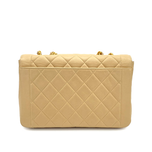 VINTAGE CHANEL MATELASSE CHAIN SHOULDER BAG BEIGE LAMB SKIN GOLD HARDWARE 90314319