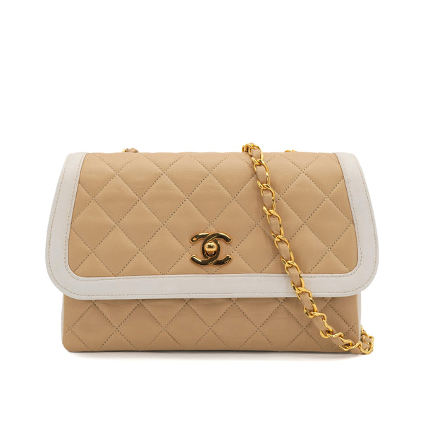 VINTAGE CHANEL MATELASSE CHAIN SHOULDER BAG BEIGE WHITE LAMB SKIN 90322795
