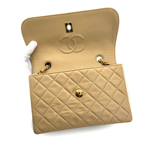 VINTAGE CHANEL MATELASSE CHAIN SHOULDER BAG BEIGE WHITE LAMB SKIN 90322795