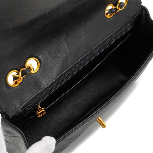 VINTAGE CHANEL MATELASSE CHAIN SHOULDER BAG BLACK LAMB SKIN GOLD HARDWARE 90340386
