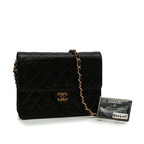 VINTAGE CHANEL MATELASSE PUSH LOCK CHAIN SHOULDER BAG BLACK LAMB SKIN GOLD HARDWARE 90348247