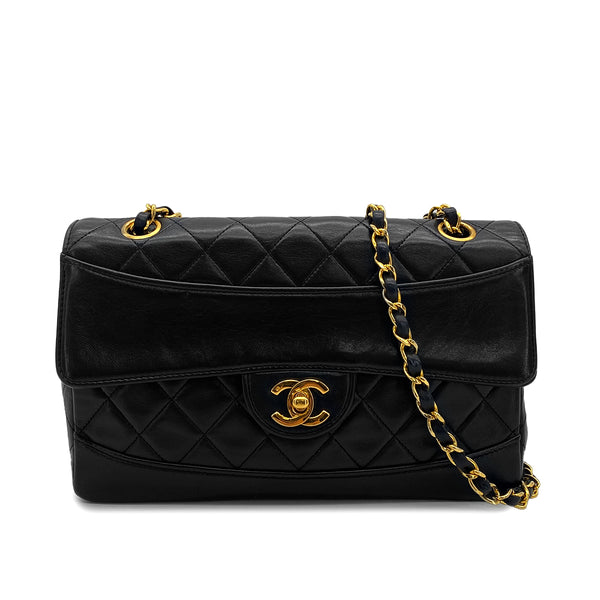 VINTAGE CHANEL MATELASSE CHAIN SHOULDER BAG BLACK LAMB SKIN GOLD HARDWARE 90324826
