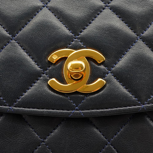 VINTAGE CHANEL MATELASSE CHAIN SHOULDER BAG NAVY LAMB SKIN GOLD HARDWARE 90340509