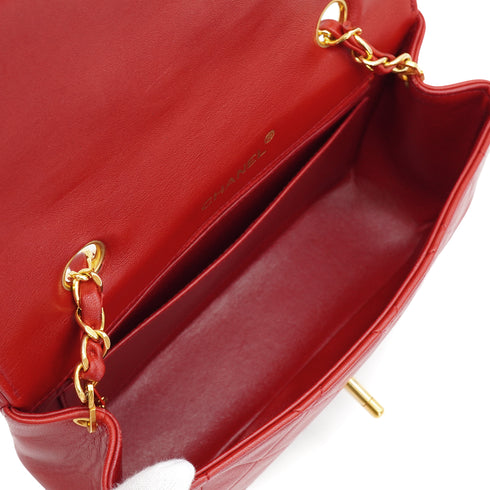 VINTAGE CHANEL MATELASSE CHAIN SHOULDER BAG RED LAMB SKIN GOLD HARDWARE 90335593