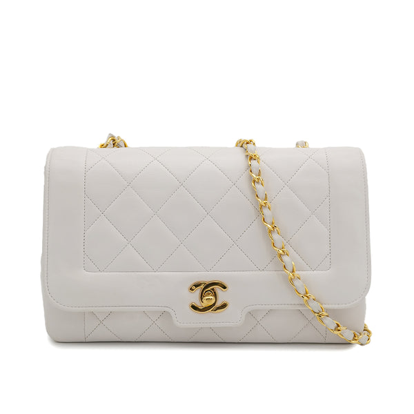 VINTAGE CHANEL MATELASSE CHAIN SHOULDER BAG WHITE LAMB SKIN GOLD HARDWARE 90313333