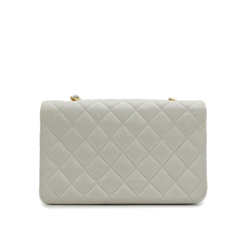 VINTAGE CHANEL MATELASSE CHAIN SHOULDER HAND BAG WHITE LAMB SKIN GOLD HARDWARE 90343615