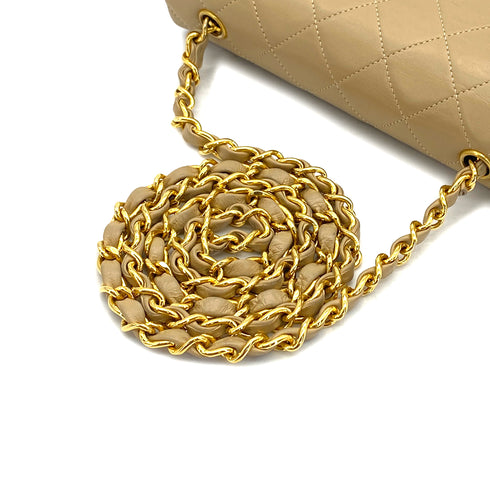 VINTAGE CHANEL MATELASSE FULL FLAP CHAIN SHOULDER BAG BEIGE LAMB SKIN GOLD HARDWARE 90327055