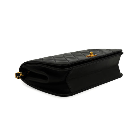 VINTAGE CHANEL MATELASSE FULL FLAP CHAIN SHOULDER BAG BLACK LAMB SKIN GOLD HARDWARE 90333182