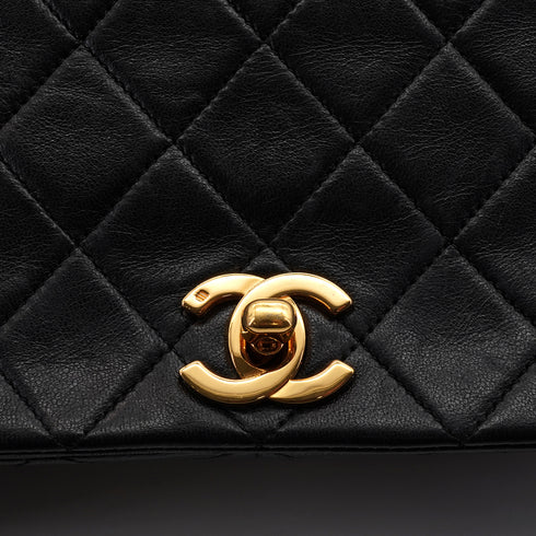 VINTAGE CHANEL MATELASSE FULL FLAP CHAIN SHOULDER BAG BLACK LAMB SKIN GOLD HARDWARE 90344380