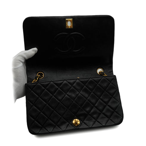 VINTAGE CHANEL MATELASSE FULL FLAP CHAIN SHOULDER BAG BLACK LAMB SKIN GOLD HARDWARE 90344380
