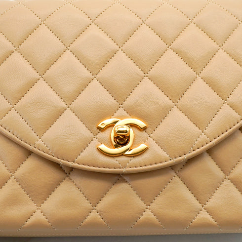 VINTAGE CHANEL MATELASSE HALF MOON CHAIN SHOULDER BAG BEIGE LAMB SKIN GOLD HARDWARE 90343963