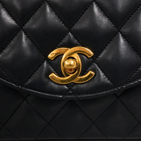 VINTAGE CHANEL MATELASSE HALF MOON CHAIN SHOULDER BAG BLACK LAMB SKIN 90343968