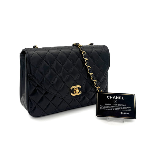 VINTAGE CHANEL MATELASSE HALF MOON CHAIN SHOULDER BAG BLACK LAMB SKIN GOLD HARDWARE 90319939