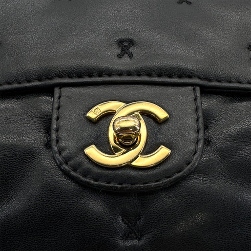 VINTAGE CHANEL MATELASSE STITCH CHAIN SHOULDER BAG BLACK LAMB SKIN GOLD HARDWARE 90322926