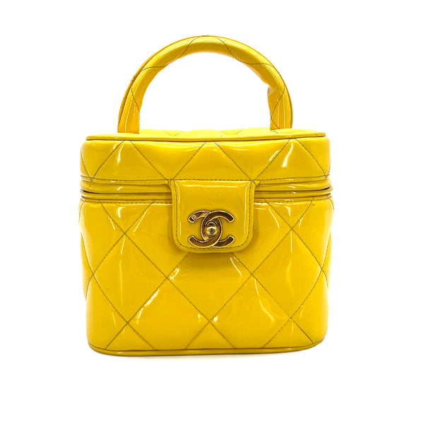 VINTAGE CHANEL MATELASSE VANITY HAND BAG YELLOW ENAMEL GOLD HARDWARE 90313408