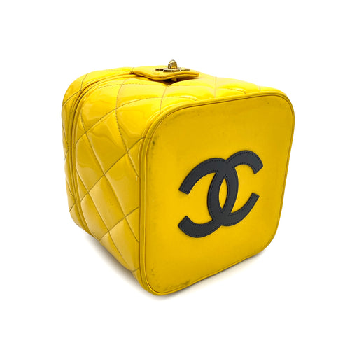 VINTAGE CHANEL MATELASSE VANITY HAND BAG YELLOW ENAMEL GOLD HARDWARE 90313408