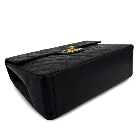 VINTAGE CHANEL MAXI MATELASSE 34 CHAIN SHOULDER BAG BLACK LAMB SKIN GOLD HARDWARE 90318289