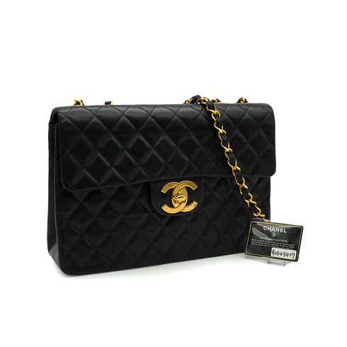 VINTAGE CHANEL MAXI MATELASSE 34 CHAIN SHOULDER BAG BLACK LAMB SKIN GOLD HARDWARE 90343417