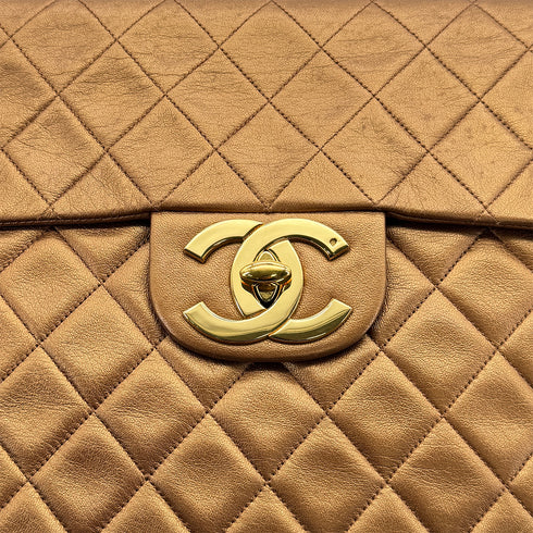 VINTAGE CHANEL MAXI MATELASSE 34 CHAIN SHOULDER BAG GOLD LAMB SKIN GOLD HARDWARE 90323205
