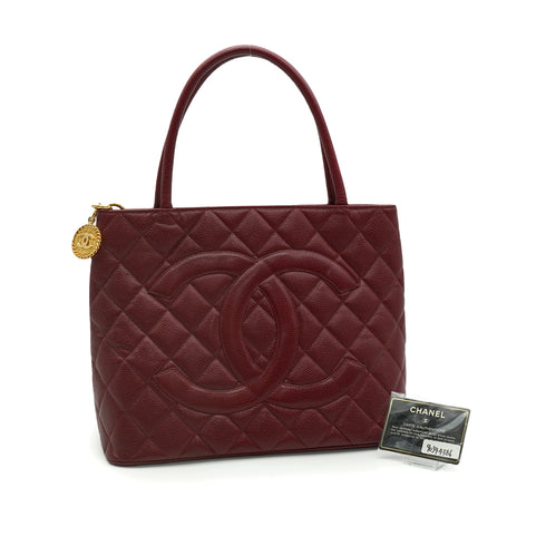 VINTAGE CHANEL MEDALLION TOTE BAG BORDEAUX CAVIAR SKIN GOLD HARDWARE 90344386