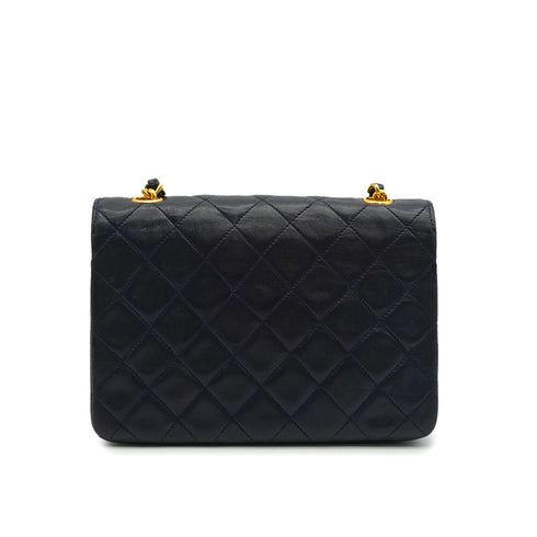 VINTAGE CHANEL MINI MATELASSE CIRCLE COCO CHAIN SHOULDER BAG NAVY LAMB SKIN GOLD HARDWARE 90337301