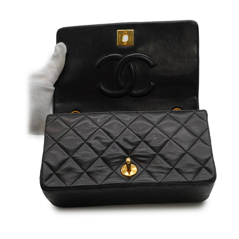 VINTAGE CHANEL MINI MATELASSE FULL FLAP CHAIN SHUOLDER BAG BLACK LAMB SKIN GOLD HARDWARE 90347157