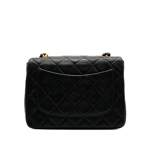 VINTAGE CHANEL MINI MATERASSE CHAIN SHOULDER BAG BLACK LAMB SKIN GOLD HARDWARE 90341867