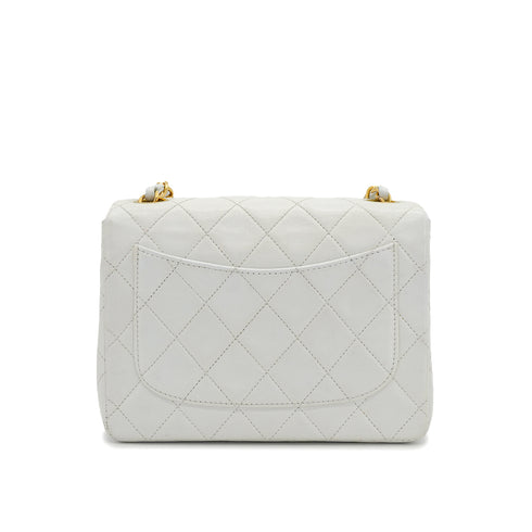 VINTAGE CHANEL MINI SQUARE 17 CHAIN SHOULDER BAG WHITE LAMB SKIN GOLD HARDWARE 90332572
