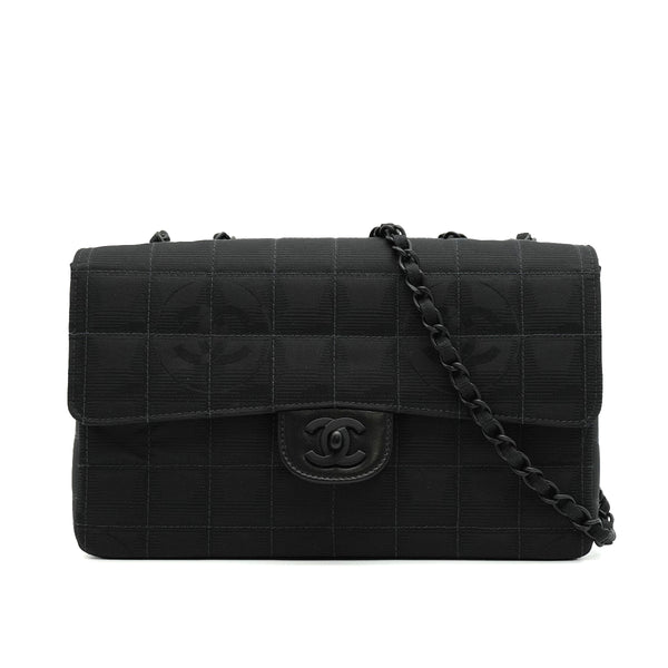 VINTAGE CHANEL NEW TRAVEL LINE EAST WEST CHOCOLATE BAR CHAIN SHOULDER BAG BLACK NYLON 90339648