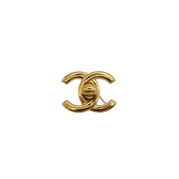 VINTAGE CHANEL TURN LOCK BROOCH GOLD ACCESSORY 96P 90337698