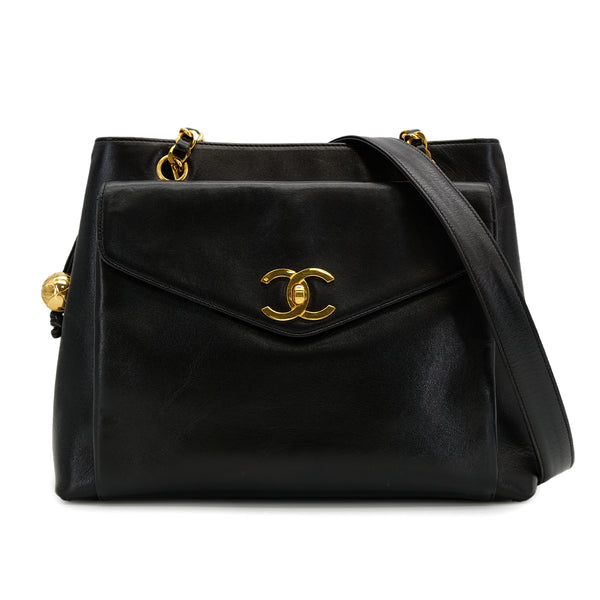 VINTAGE CHANEL TURN LOCK CHAIN TOTE BAG BLACK LAMB SKIN 90313340
