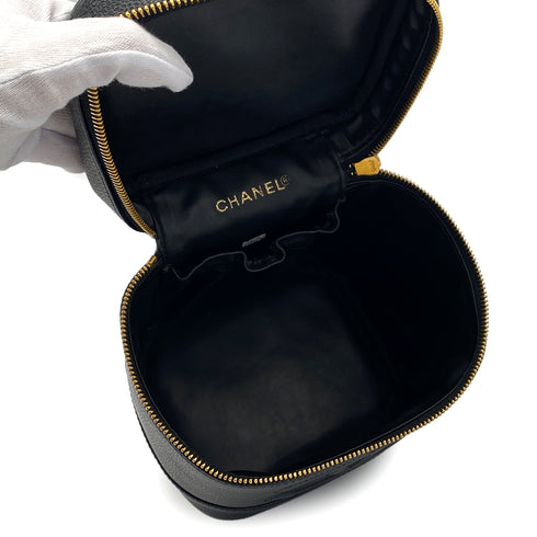VINTAGE CHANEL VANITY HAND BAG BLACK CAVIAR SKIN 90324799