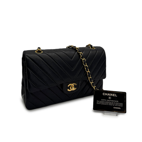 VINTAGE CHANEL CHEVRON V STITCH CHAIN SHOULDER BAG BLACK LAMB SKIN GOLD HARDWARE 90321162