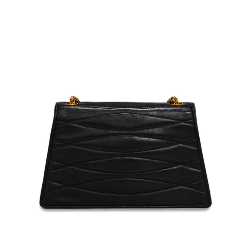 VINTAGE CHANEL WAVE STITCH CHAIN SHOULDER BAG BLACK LAMB SKIN GOLD HARDWARE 90341836