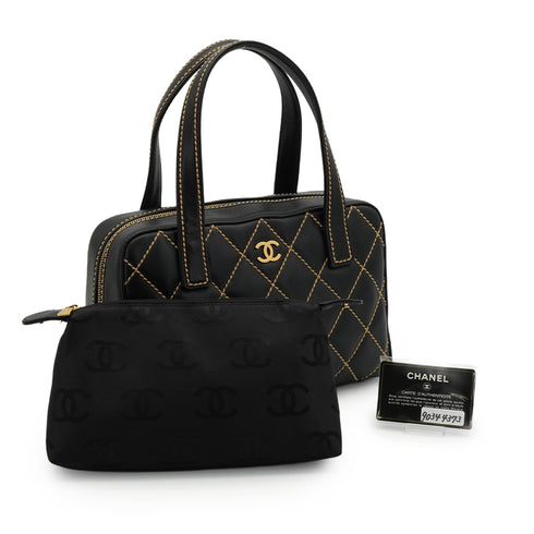 VINTAGE CHANEL WILD STITCH HAND BAG BLACK LEATHER GOLD HARDWARE 90344373