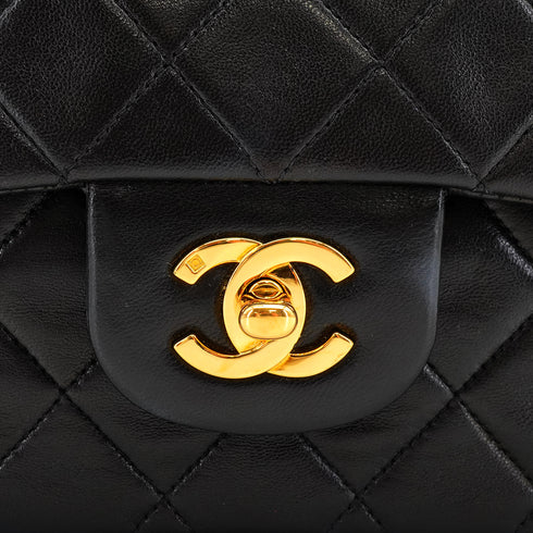 VINTEGE CHANEL CLASSIC FLAP MEDIUM CHAIN SHOULDER BAG BLACK LAMB SKIN GOLD HARDWARE 90338764