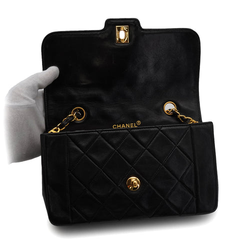 VINTEGE CHANEL MATELASSE CHAIN SHOULDER BAG BLACK LAMB SKIN GOLD HARDWARE 90343982