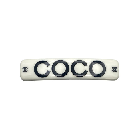CHANEL VALLETTA COCO LOGO WHITE BLACK ACCESSORY 01P 90312681