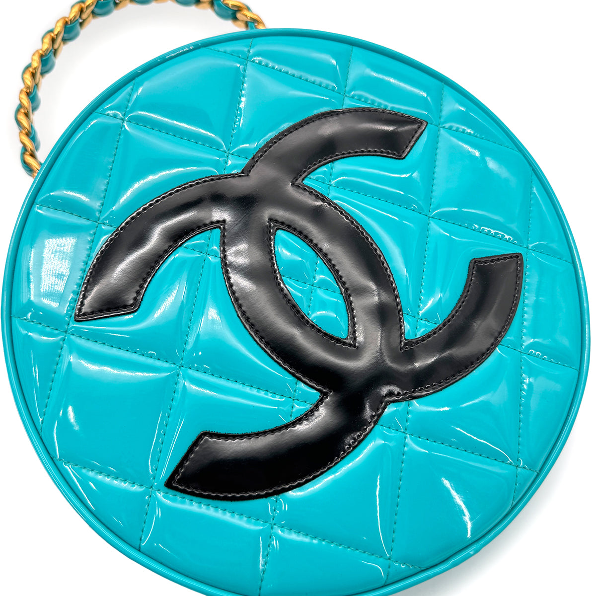 CHANEL VINTAGE ROUND VANITY HAND BAG BLUE ENAMEL 90269214