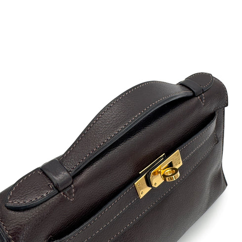 HERMES KELLY POCHETTE SELLIER EBENE EVERGRAIN HAND BAG 2005 SQUARE I GOLD HARDWARE 90312515