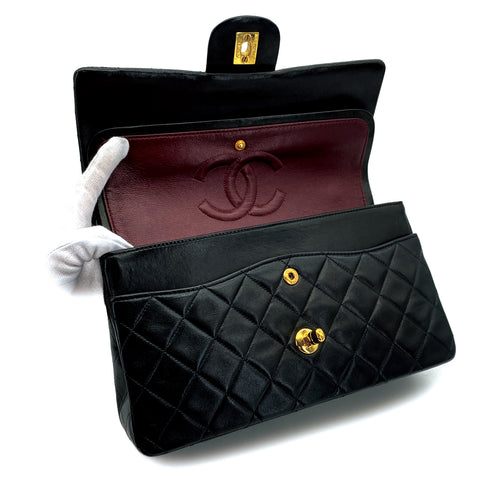 VINTAGE CHANEL CLASSIC FLAP MEDIUM CHAIN SHOULDER BAG BLACK LAMB SKIN GOLD HARDWARE 90311890