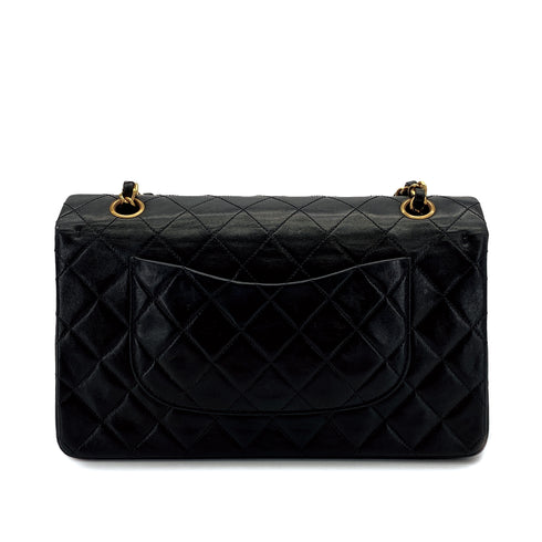 VINTAGE CHANEL CLASSIC FLAP MEDIUM CHAIN SHOULDER BAG BLACK LAMB SKIN GOLD HARDWARE 90311890