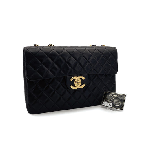VINTAGE CHANEL MAXI MATELASSE 34 CHAIN SHOULDER BAG BLACK LAMB SKIN GOLD HARDWARE 90311893