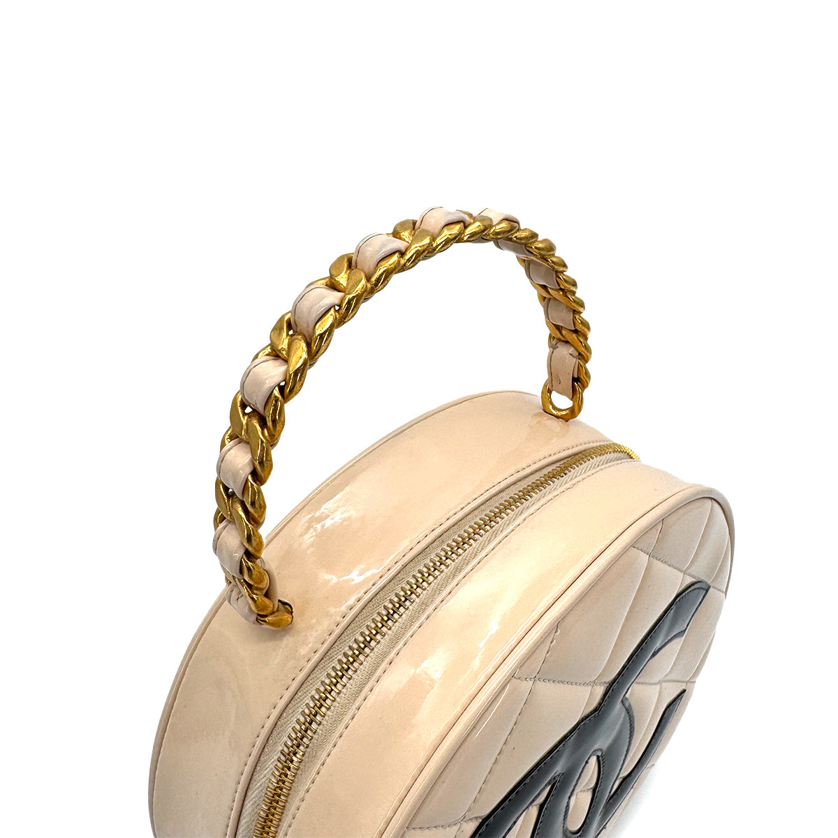 CHANEL VINTAGE ROUND VANITY HAND BAG BEIGE ENAMEL 90187902