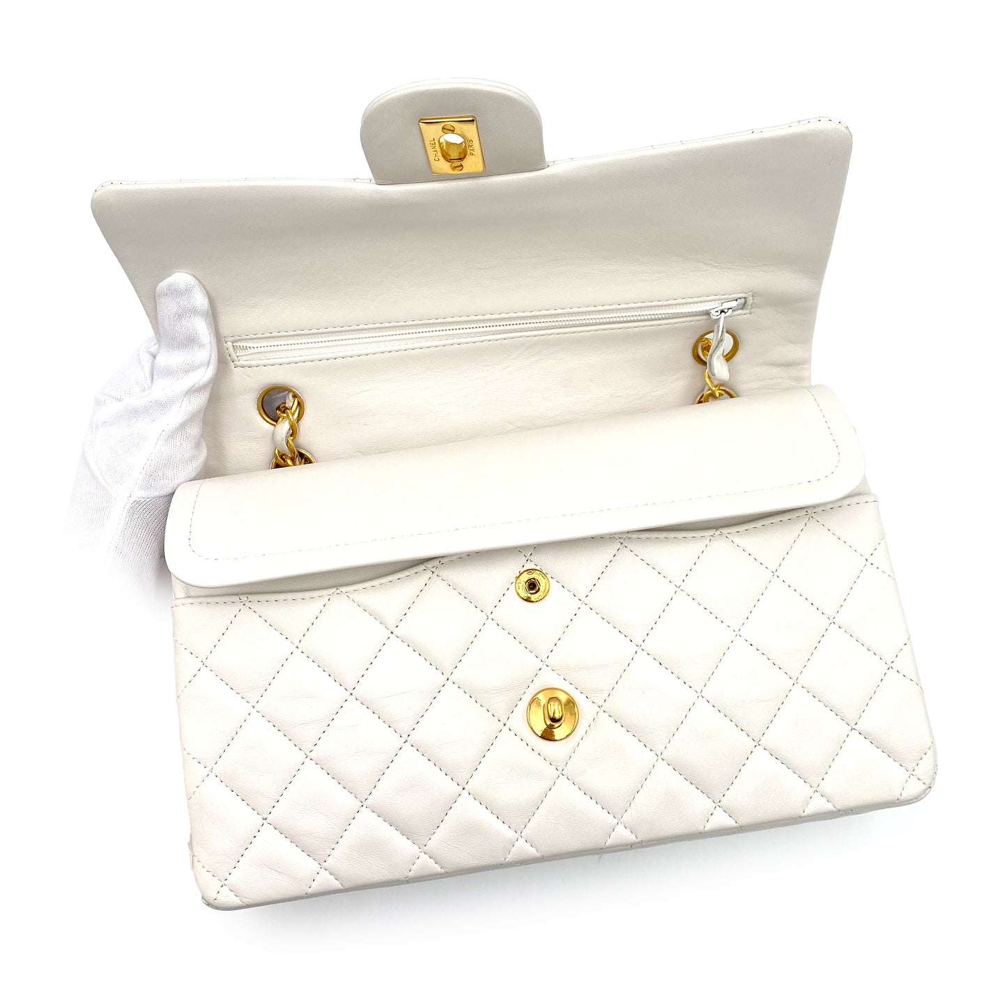 CHANEL VINTAGE CLASSIC FLAP MEDIUM CHAIN SHOULDER BAG WHITE LAMB SKIN 90229007