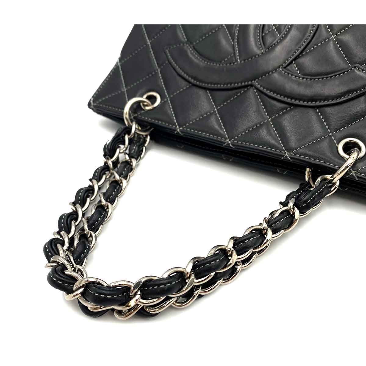 CHANEL VINTAGE MATELASSE CHAIN HAND BAG BLACK LAMB SKIN 90230698