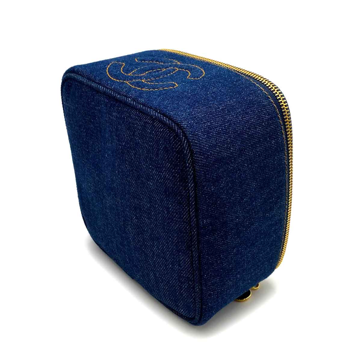 CHANEL VINTAGE VANITY HAND BAG BLUE DENIM 90233667