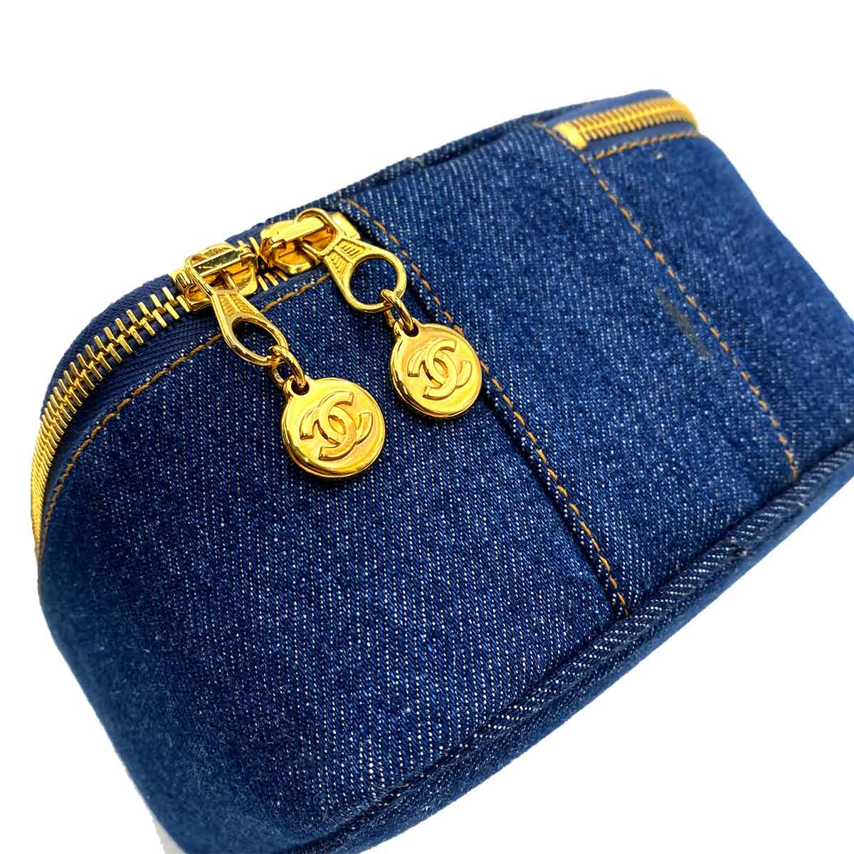 CHANEL VINTAGE VANITY HAND BAG BLUE DENIM 90233667