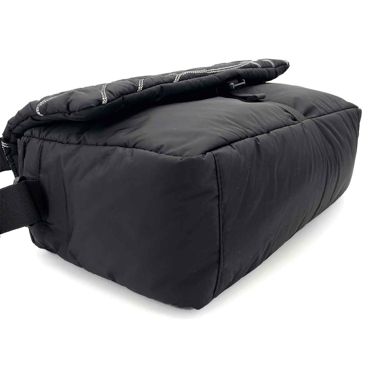 CHANEL VINTAGE SPORTS MESSENGER  SHOULDER BAG BLACK NYLON 90241627